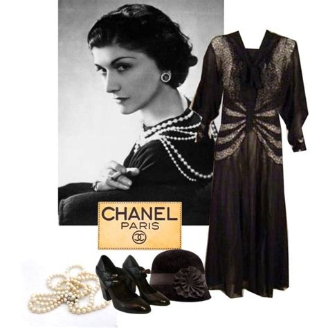 chanel black dress with logo